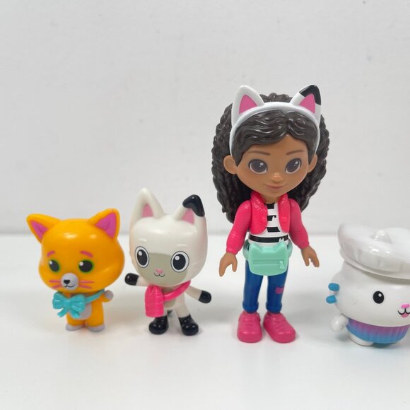 Gabby's Dollhouse: The Movie TOY LOT - Picture 14 of 15